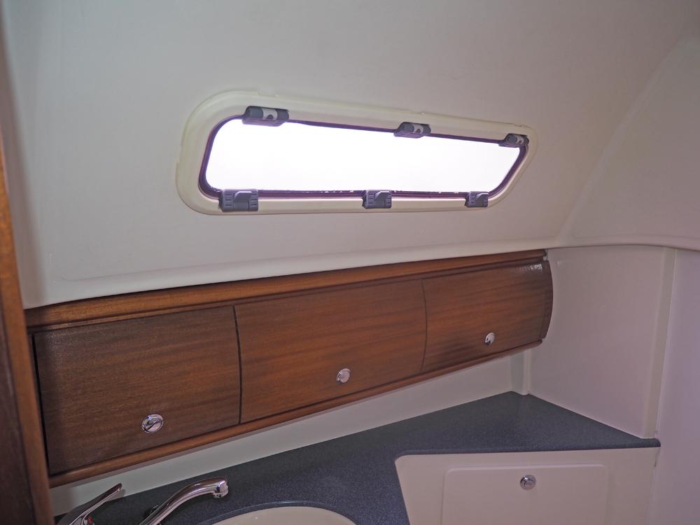 Salon, H&eacute;bergements